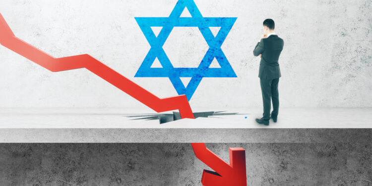 Globes: Israel needs to reduce its expenditures by $15 billion  Economy