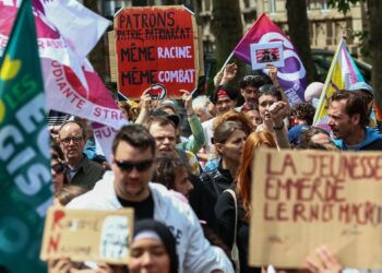 Legislative elections.. How does the victory of the far right or the left affect the French economy? | Policy