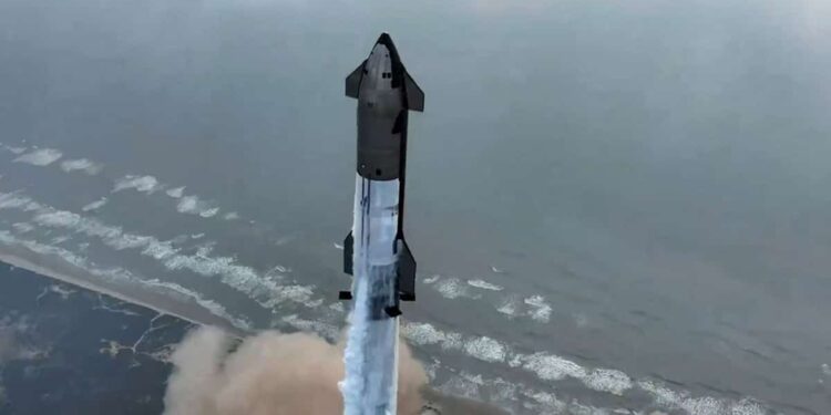 ON VIDEO |  SpaceX’s Starship spacecraft successfully lands on water for the first time