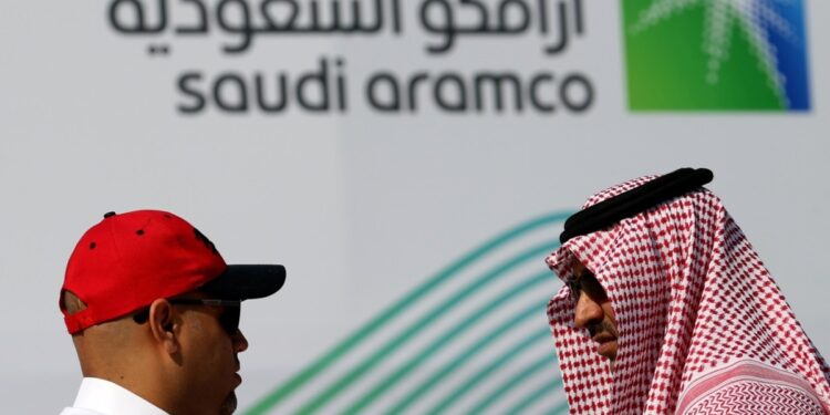 Saudi Aramco shares rise after a secondary offering  Economy