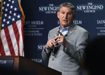 Senator Joe Manchin leaves the Democratic Party and becomes an independent
