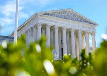 State Supreme Court refuses to prevent government intervention with social networks