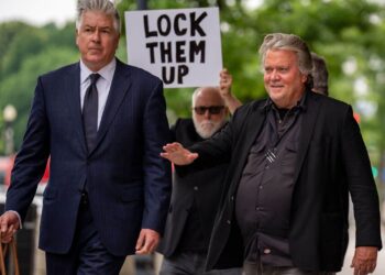 Steve Bannon, ex-Trump adviser, must begin serving his sentence by July 1