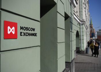 The West detonates an “economic bomb” in Russia’s face. Will Moscow respond with open war?  |  Economy