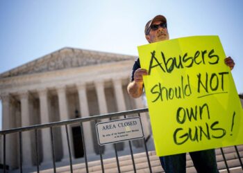US Supreme Court authorizes disarmament of people ‘presenting a physical threat to others’