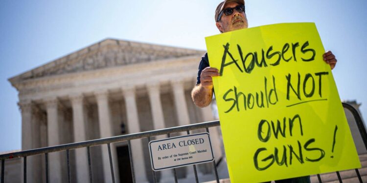 US Supreme Court authorizes disarmament of people ‘presenting a physical threat to others’
