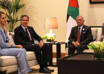 US to grant $400 million in new aid to Palestinians