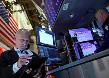 Wall Street consolidates at peaks, after good inflation figures