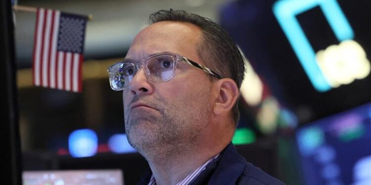 Wall Street timidly in the green, after good employment figures