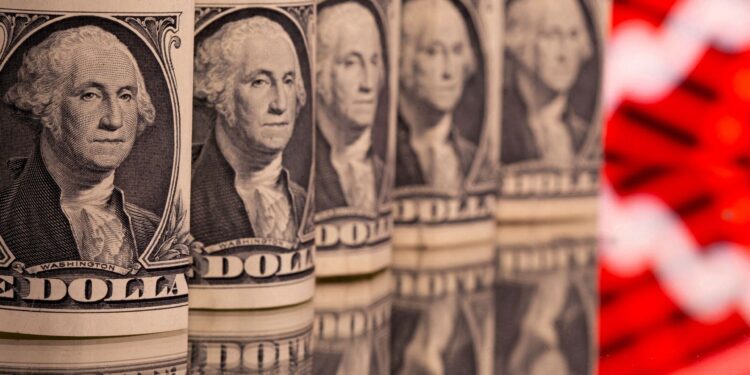 Is the US Dollar Collapsing? | Economy