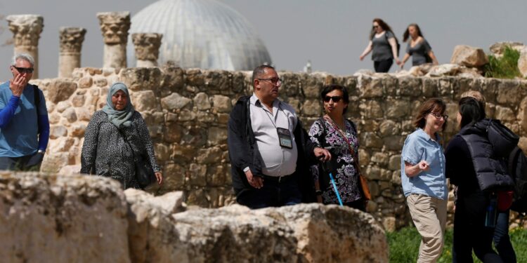 Tourism in Jordan declines under pressure from Gaza war | Economy