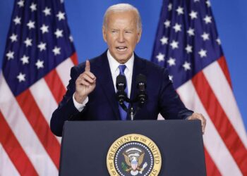 Under pressure, Biden refuses to throw in the towel