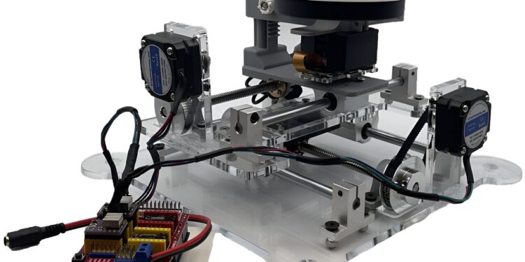 An affordable tracking microscope to democratize microorganism research