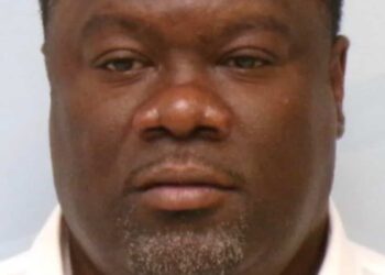 Animal cruelty: 10 dead dogs and 20 “very malnourished” ones found in a home