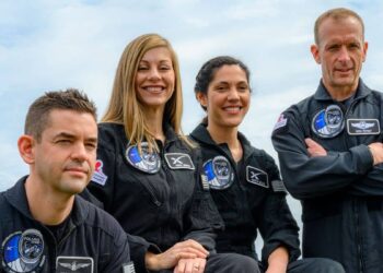 First private spacewalk: SpaceX one week away from an unprecedented mission