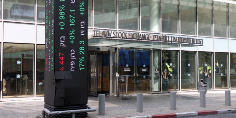 In numbers.. The Gaza war inflicts heavy losses on Israel in various economic sectors | Economy