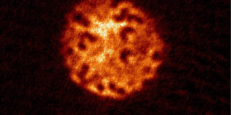 Physicists successfully observe Kibble-Zurek scaling in Fermi atomic superfluid