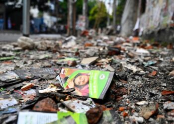 S&P warns: Bangladesh economy slipping | Economy