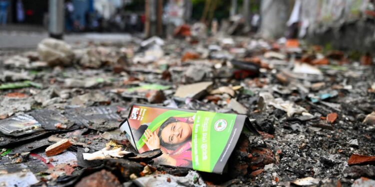 S&P warns: Bangladesh economy slipping | Economy