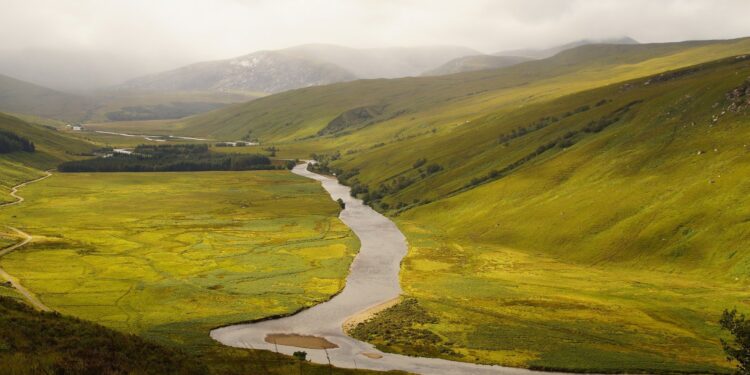 Study reveals limits of underground CO₂ storage to combat climate change