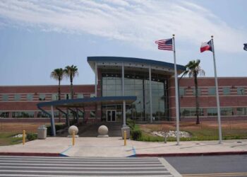 Texas judge puts Biden immigration reform on hold