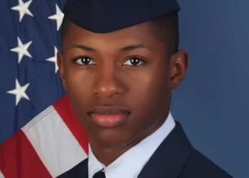US police officer charged with manslaughter for killing black soldier