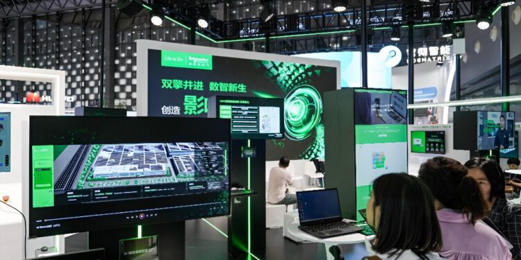 AI ‘accelerating climate crisis’, expert warns