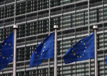 Economic confidence in the euro zone declines amid deterioration in the industrial sector economy