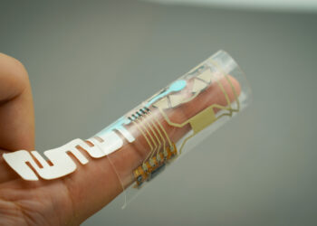 Finger bandage uses sweat to provide health monitoring at fingertips