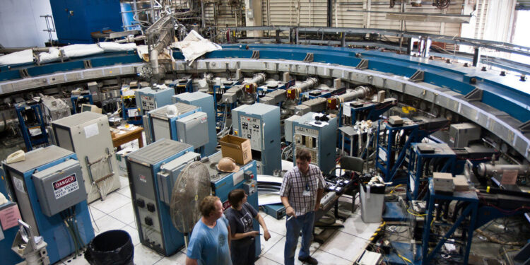 Fundamental magnetic property of the muon measured with unprecedented precision