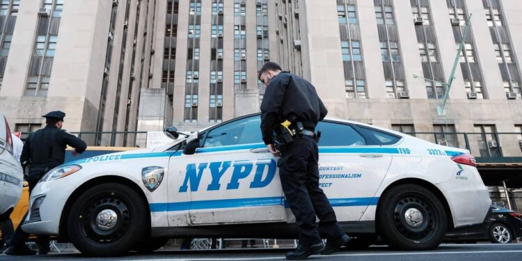 New York: Teacher injured by stray bullet in broad daylight in his classroom