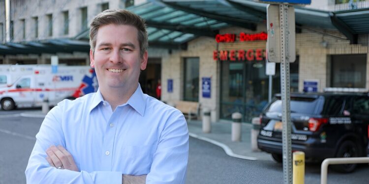 New approach to defibrillation could improve cardiac arrest outcomes