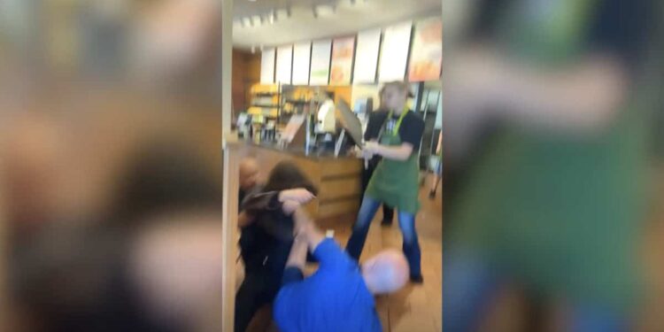 ON VIDEO | Employee hits customer with bread pan