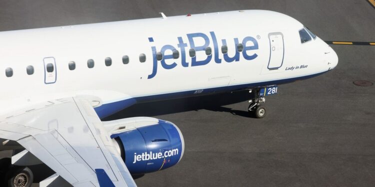 ‘Rapid descent’: Passengers in tears after emergency landing due to false alarm