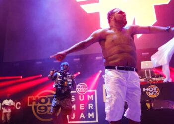 Rapper dies after collapsing on stage