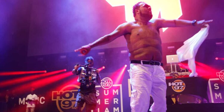 Rapper dies after collapsing on stage