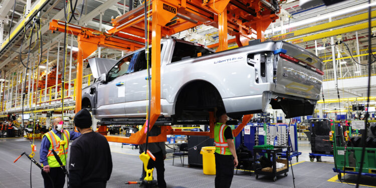 Research shows auto plants increased their workforce after transitioning to electric vehicle production