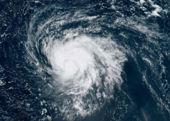 Storm Francine, heading toward Louisiana, becomes a hurricane