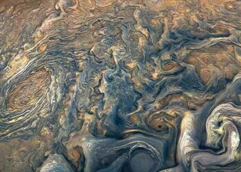 Study shows how amateur astronomers can help monitor Jupiter’s weather