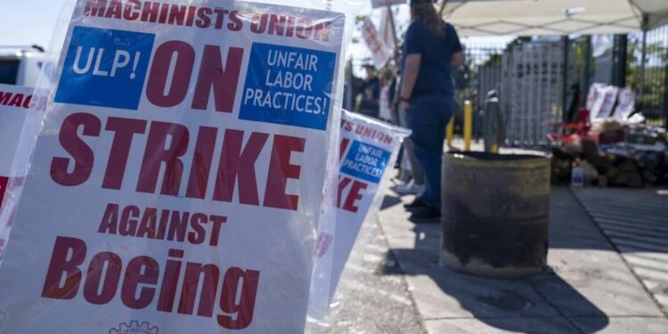 Technical layoffs at Boeing “in the coming days”