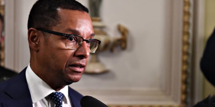 “They eat dogs, they eat cats”: Quebec elected officials insulted by Trump’s remarks