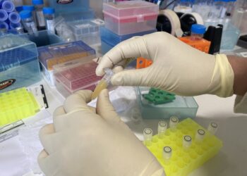 Blood test study may help improve performance and reduce side effects of mRNA vaccines
