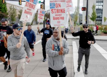 Boeing suspends negotiations with machinists, strike continues