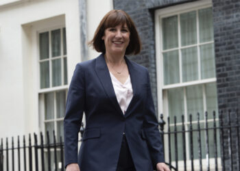 Britain increases taxes by $52 billion to increase spending on services economy