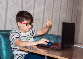 Carefully exposing children to more misinformation can make them better fact-checkers, study finds