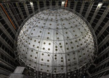 Chinese underground laboratory seeks answer to deep scientific riddle