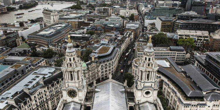 Cool roofs could have saved lives during London’s hottest summer