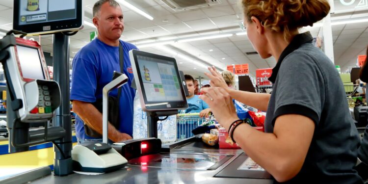 Dollar jumps to 11-week high as US retail sales rise economy