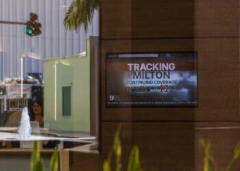 Floridians flee as Hurricane Milton approaches
