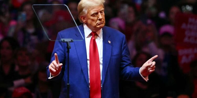 Harris accused of ‘destroying’ the United States: Trump rally marked by insults and vulgar jokes
